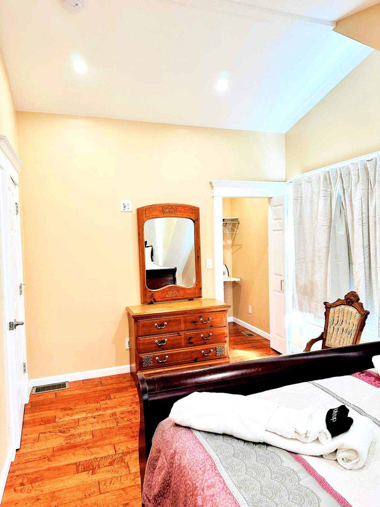 Delightful Dwelling Apartamento Buffalo Exterior foto
